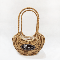 사  이  즈 : 손잡이높이x바구니높이x가로지름x세로지름x밑지름(cm)
                 대자18.5x17x12x25x16(cm)
                 중자17x15x10x23x13(cm) 
재       질 : PA소재(중국산)
색       상 : 베이지컬러
주문단위 : 낱개(1개)