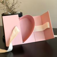 사이즈 19.5 x 17.7 x 8.6(cm)
색상 화이트, 블랙, 핑크
