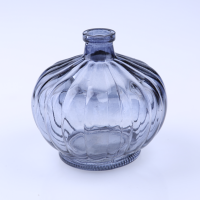 사이즈 둘레31cm x 2.2cm x H8cm
유리재질
블랙, 블루 색상


